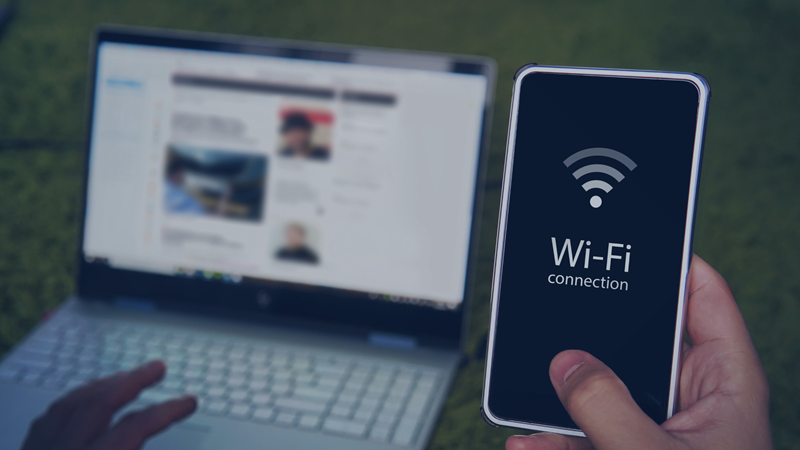 Pour­quoi uti­li­ser un VPN quand on se connecte en Wi-Fi pu­blic ?