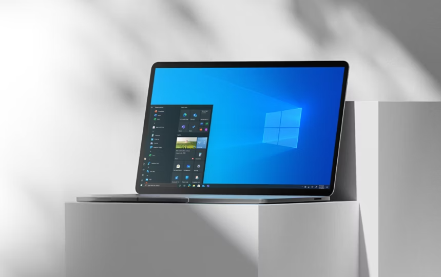 Photo d'un ordinateur portable avec Windows 10